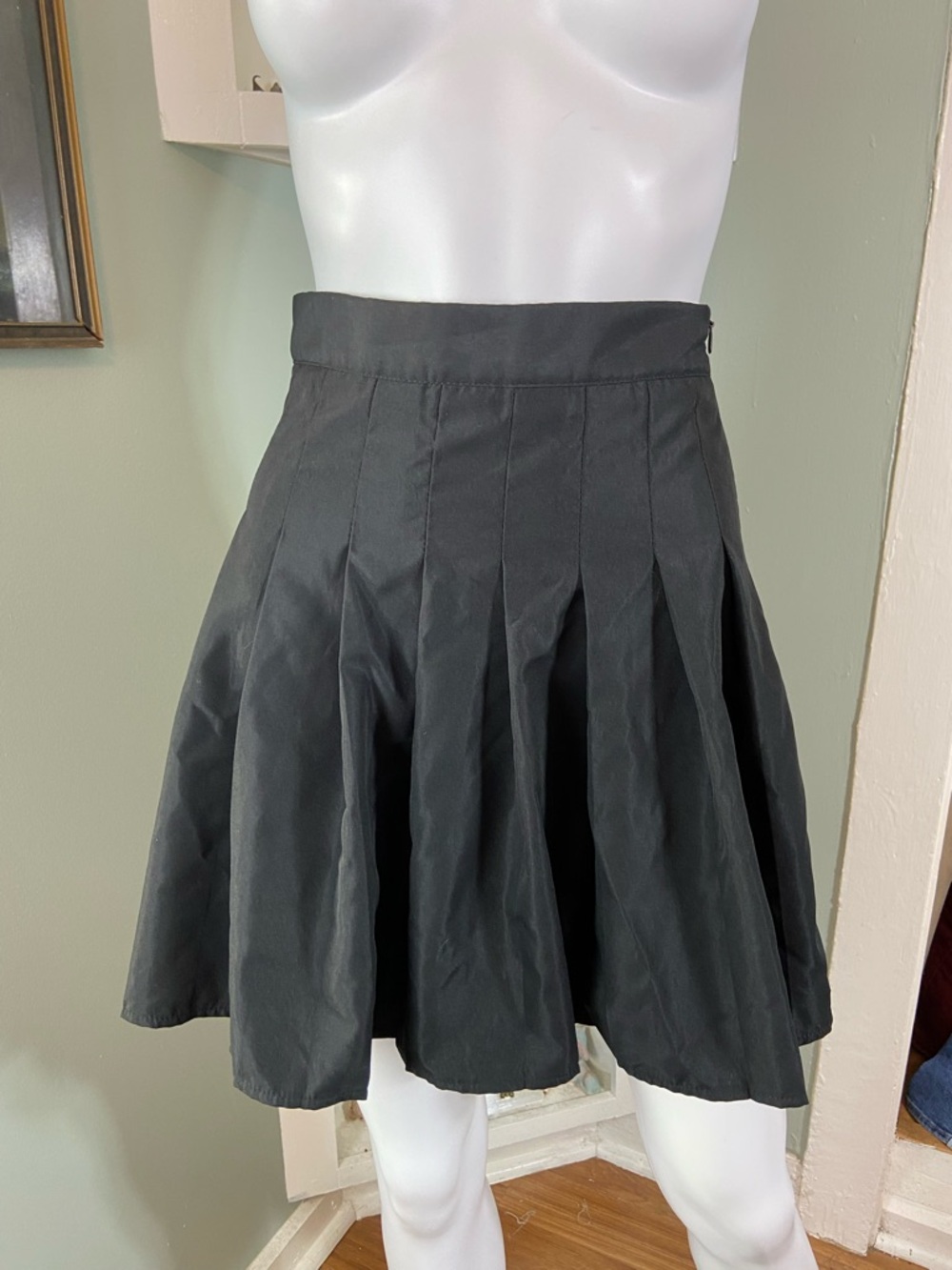 3/$12 SHEIN Black Mini Pleated Pleat Skirt 26” Small S High Waisted Schoolgirl